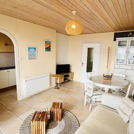 Ocean Immersif, Du Front De דירה סן ז'אן דה מון